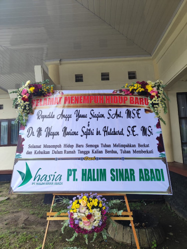 Papan Bunga Pernikahan rumahdukapalangkaraya