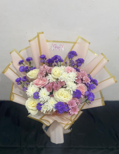 Buket Bunga & Kado Unik rumahdukapalangkaraya | King Florist Bukit Raya
